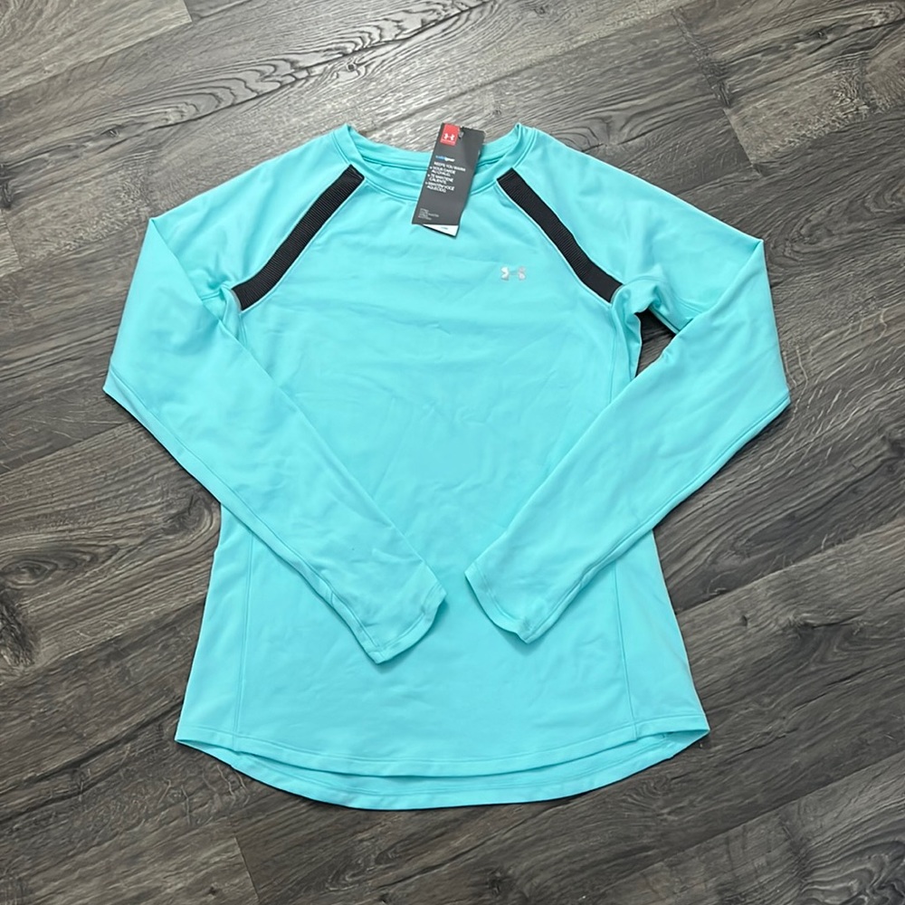 Under Armour cold gear mint long sleeve shirt